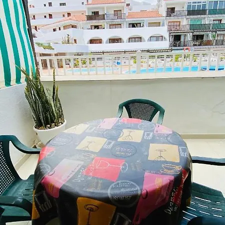 Cozy Close To Fanabe Beach, Tenerife Appartamento Costa Adeje (Tenerife)